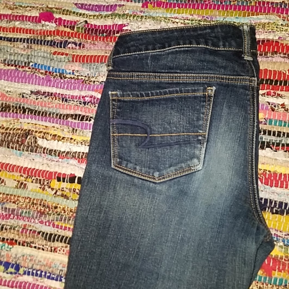 American Eagle Straight Leg Jeans - Picture 3 of 7